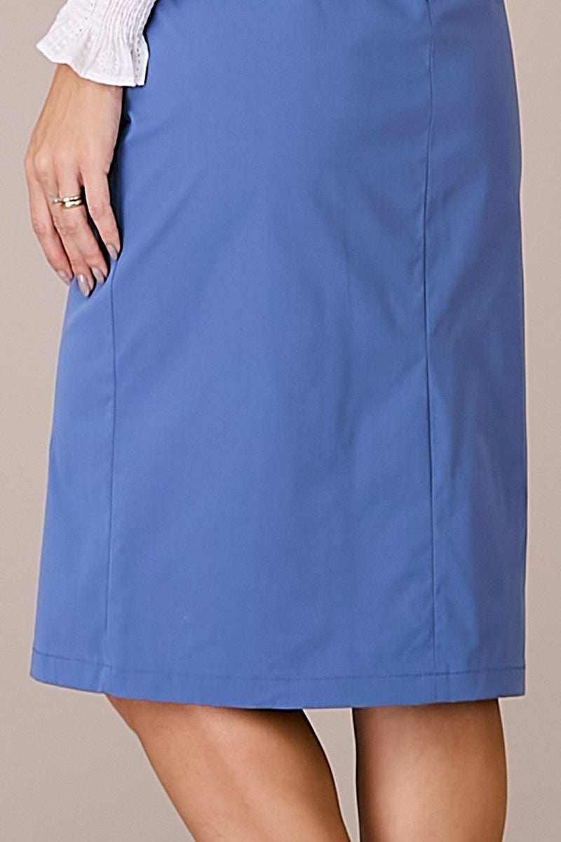 Saia Azul Midi Alfaiataria Justa Fernanda Tatá Martello