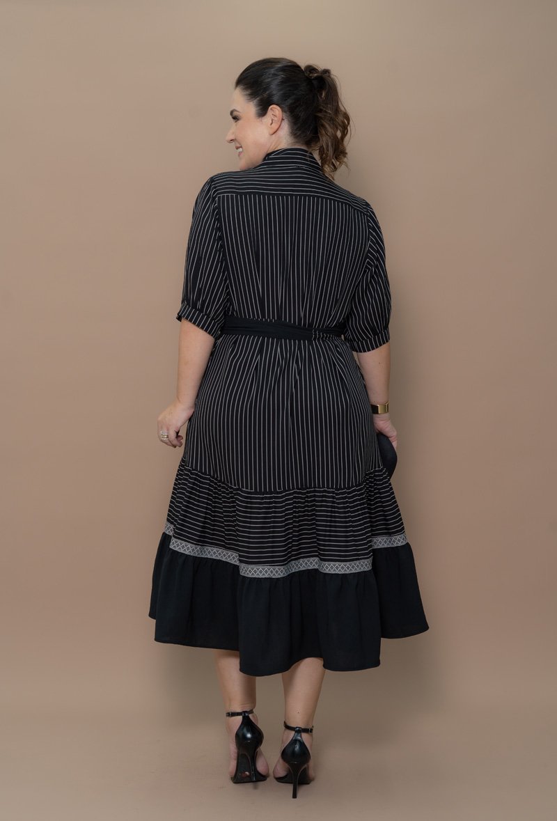 Vestido Luciana Pais Midi Bandagem Fenda Lateral Botões Dourados